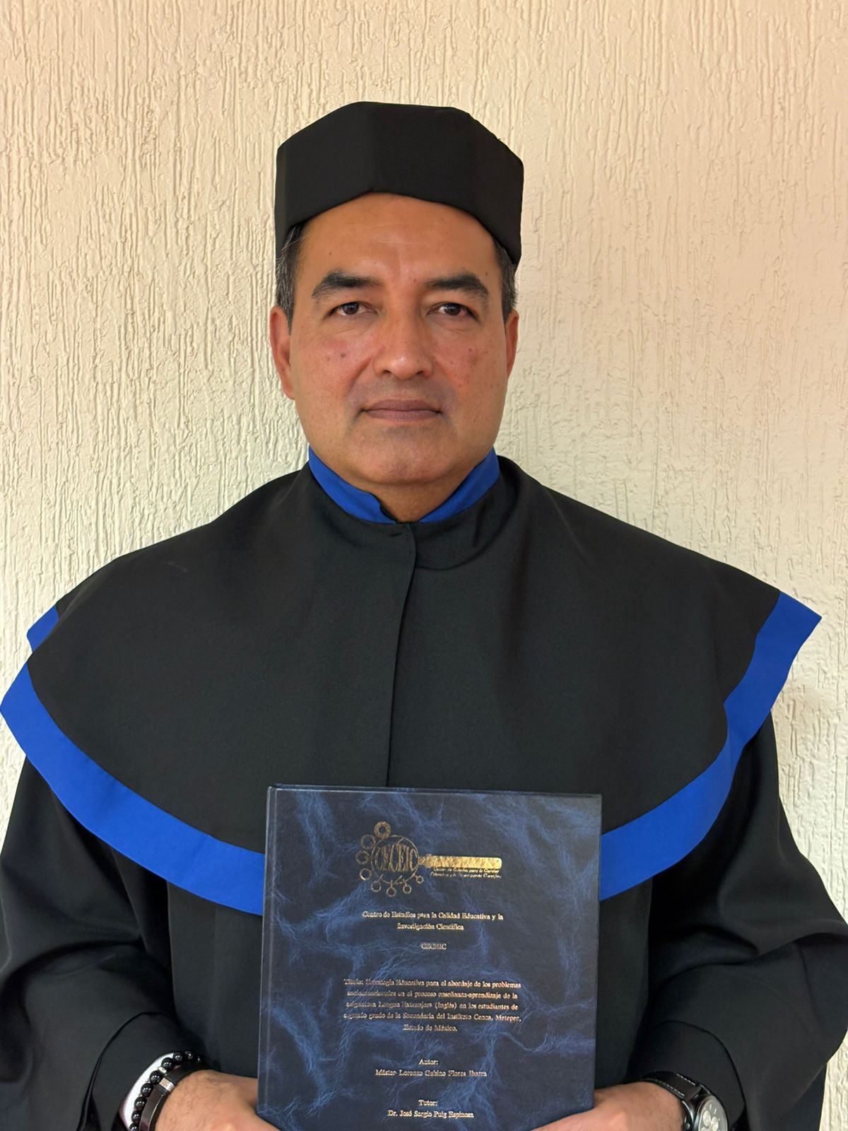 Dr. Lorenzo Gabino Flores Ibarra.. México.