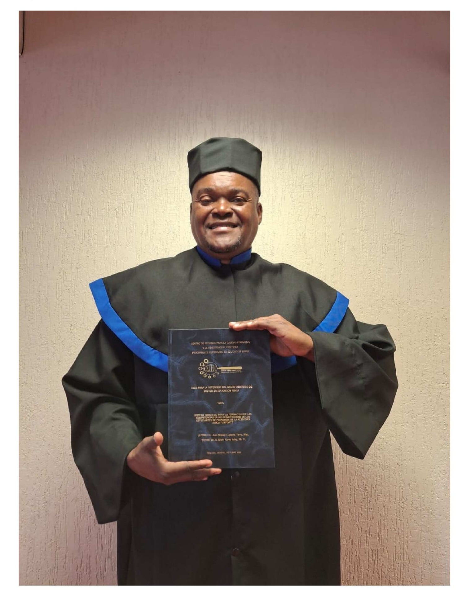 Dr. Juan Miguel Luperón Terry. Ecuador.