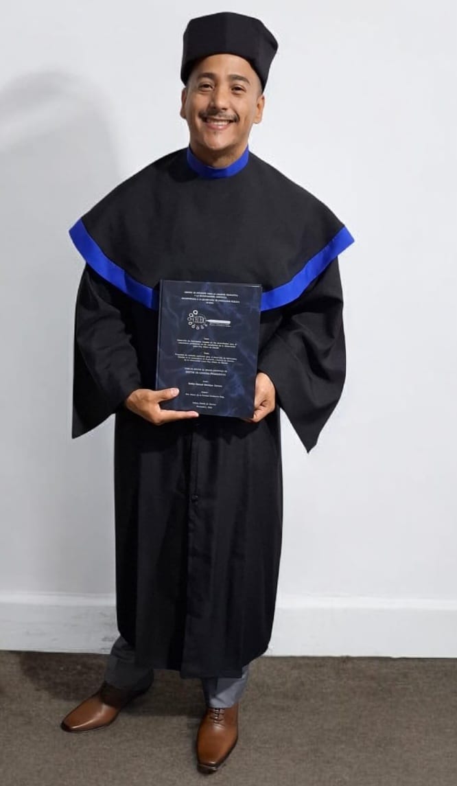Dr. Walter M. Mendoza Zamora. Ecuador.